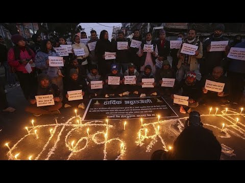 Funerais das vítimas de acidente aéreo no Nepal