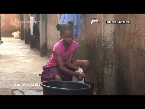 Nigeria: Con nueva prótesis de pierna, Princess de 10 años, puede seguir soñando
