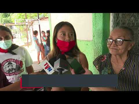 Madres de héroes y mártires del DV de Managua reciben paquetes alimenticios - Nicaragua