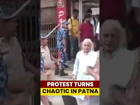 Protest Turns Chaotic in Bihar's Patna | #shorts #bihar #protest #patnanews