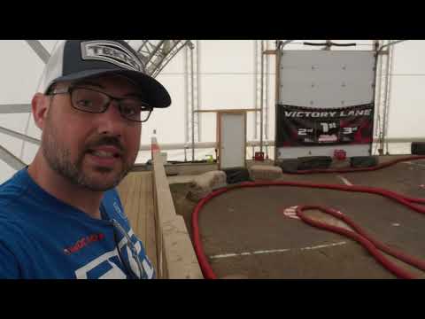 ultimate-rc-racing-experience-400-rc-raceway-overview