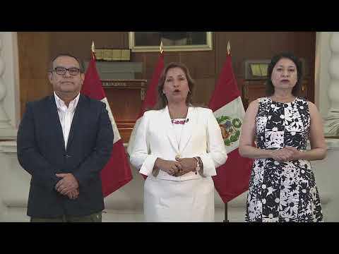 Dina Boluarte anuncia el retiro del embajador de Perú en México