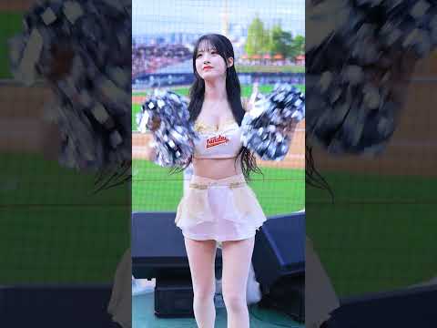 ssg랜더스 정설아치어리더 에레디아선수 박수 응원 직캠 #shorts #<strong>정설아</strong> #치어리더 #응원 #공연 #직캠 #영상 #ssg랜더스