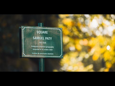 Remise du prix Samuel Paty : certains lauréats se retrouvent au square éponyme