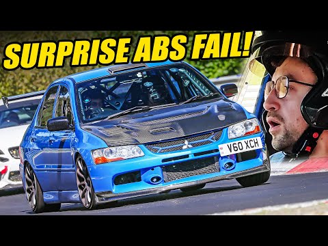 CLOSE CALL! Mitsubishi Lancer Evo 9 // Nürburgring