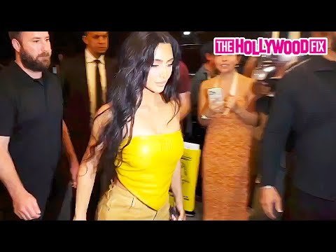 Kim Kardashian Is Mobbed By Fans & Paparazzi While Stopping By Ralph Lauren's Polo Bar In New York