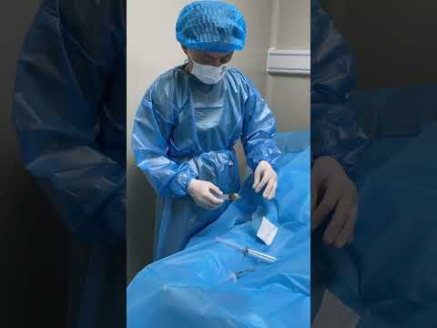 打针治疗膝盖疼痛 #doctor #hospital