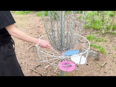 Spela frisbeegolf i Ruddalen