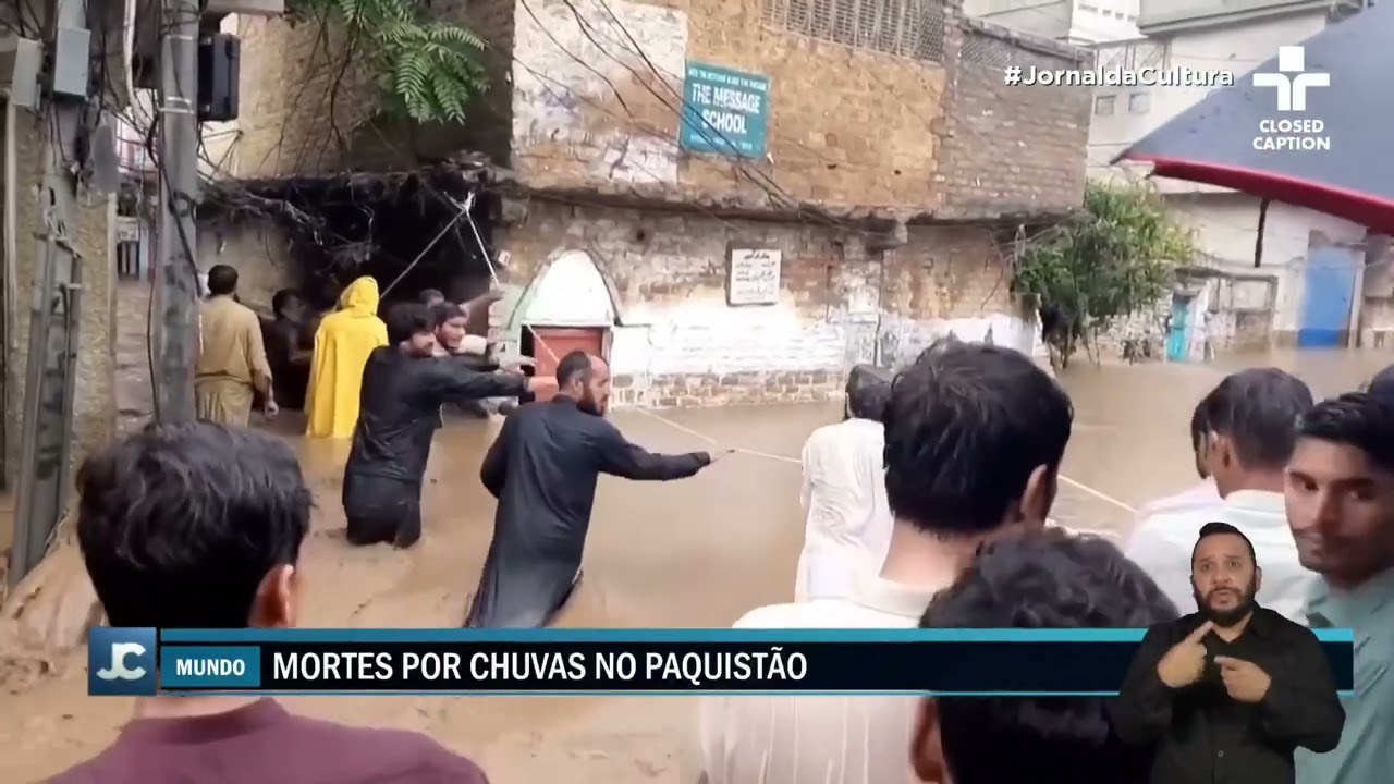 Chuvas de monções agravam destruição no Paquistão