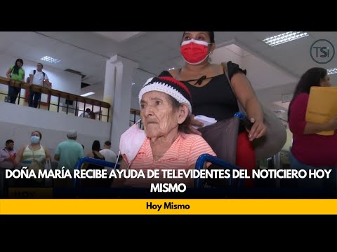 Televidentes donan silla de ruedas a doña María para facilitar su movilidad