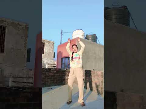 aage mere piche mere 😎