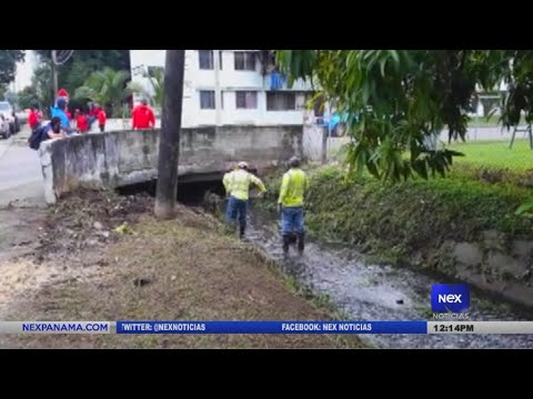 MOP realiza mantenimiento de los canales pluviales