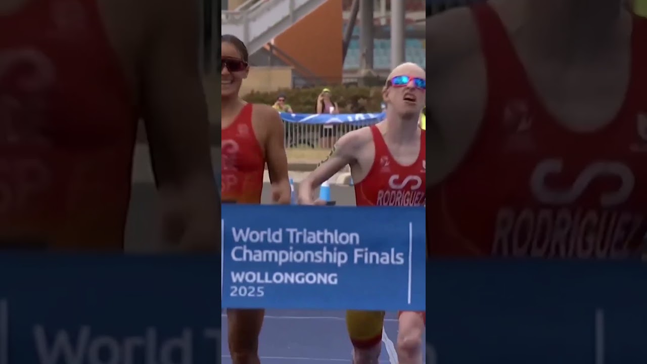 How do you stop Susana Rodriguez? 🤷‍♀️ #Paratriathlon #Triathlon #WorldChampion #shorts