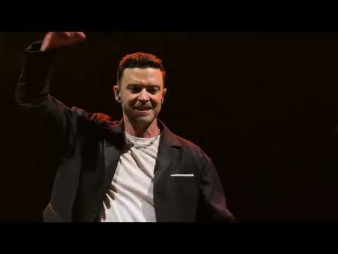 Justin Timberlake performs Flame on The Forget Tomorrow Tour in Vancouver on 4/29/24.