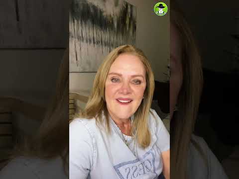 #shorts La Reacción De Erika Buenfil Al Verle A Eduardo Yáñez Sus Patas De Pollo