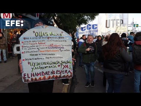 Creyentes por necesidad, la crisis impulsa la fe de cientos argentinos en San Cayetano