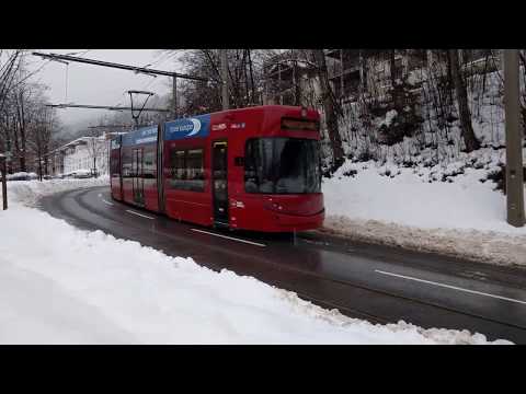 #3 line tramway easily climbing Peerhofsiedlung
