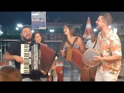 FORTUNATO & VALENTINA - PROGETTO TARANTELLA AL VILLAGGIO RESIDENCE AFRODITE - ROSSANO (CS)