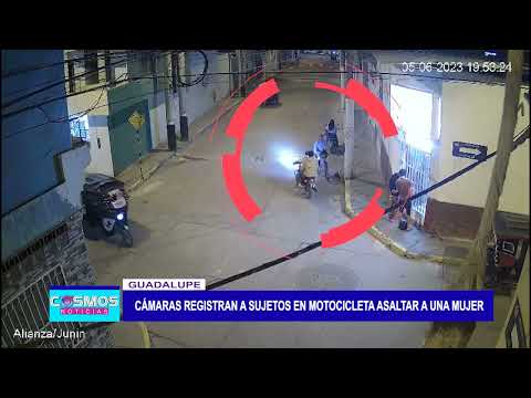 Guadalupe: Cámaras registran a sujetos en motocicleta asaltar a una mujer