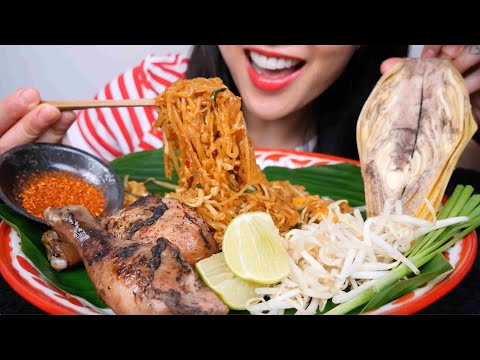 PAD THAI (ASMR EATING SOUNDS) LIGHT WHISPERS | SAS-ASMR