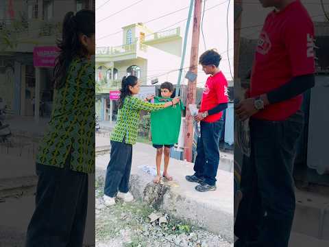 किसी की परेशानी को ख़ुशी में बदलना ही इंसानियत है 😭🙏🏻🫂#humanity #poor #help #motivation ##shorts