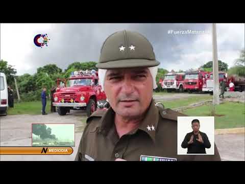Cuerpo de Bomberos de Matanzas por sofocar gran incendio en la Atenas de Cuba
