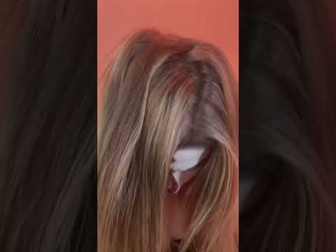 SOMETHING IN THE NECK 👀💀 #shorts #creepy #halloweenmakeup