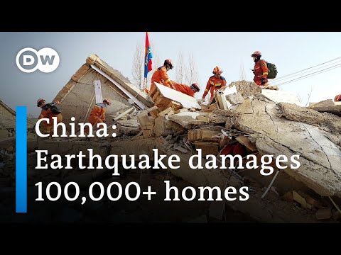 Scores killed after China's deadliest earthquake in a decade | DW News