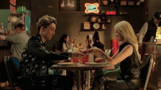 動画サムネイル