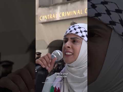 Pro-Palestine protesters rally for 'Filton 25’ activists at UK court | AJ #shorts