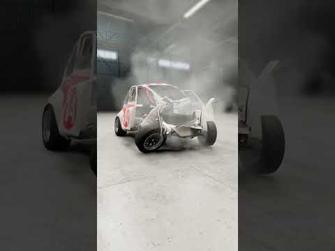 Autobello piccolina 💥 Shredding Car💥💥Crash Test