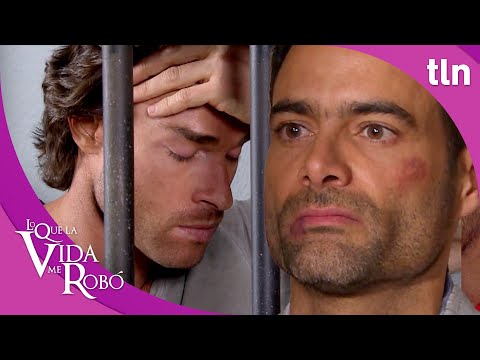 Alejandro es detenido por José Luis | Lo que la vida me robó | Capítulo 158 | tlnovelas