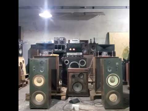 MUSICA DE LOS 80' CON TONY CAPUCCI DJ !!  MUSICA : TOTO SARAH POWER CARVER & BAFLES EQUAPHON