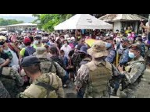 New migrant caravan crosses Guatemala