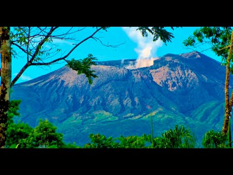 Sector turismo reporta fuerte caída por actividad del Volcán Rincón de la Vieja