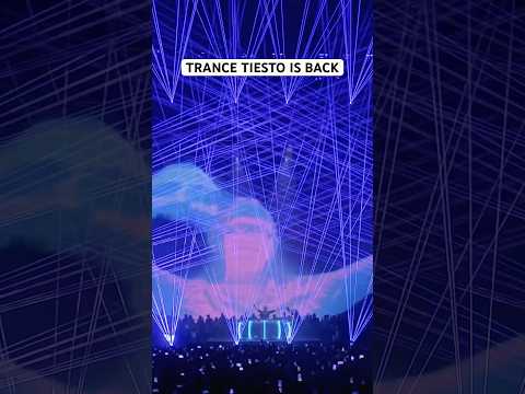 Tiesto has been bringing his Trance roots back at his Prismatic shows 👑