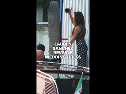 Lauren Sanchez reveals wedding dress