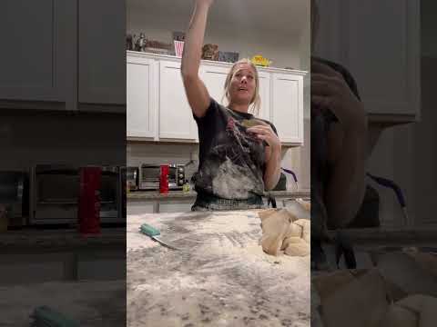 #giggleninja #pizzagirl #comedy #pizza