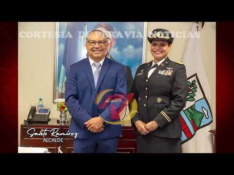 Alcalde Santo Ramírez felicita a la coronel-piloto Marisol Chalas por su nueva designación