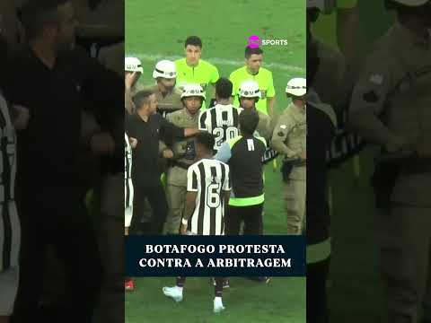 PRECISOU ATÉ DE POLÍCIA! JOGADORES DO BOTAFOGO PARTEM PARA CIMA DA ARBITRAGEM APÓS ELIMINAÇÃO!