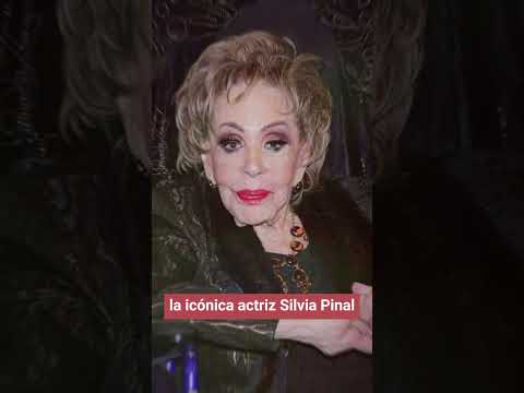 ?Silvia Pinal recibe homenaje tras 75 años de trayectoria