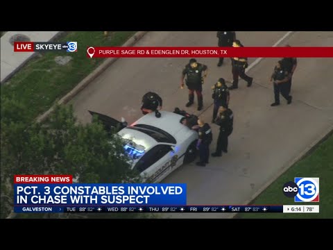 Suspect in custody after chase with Harris County Pct. 3 deputies, SkyEye13 shows