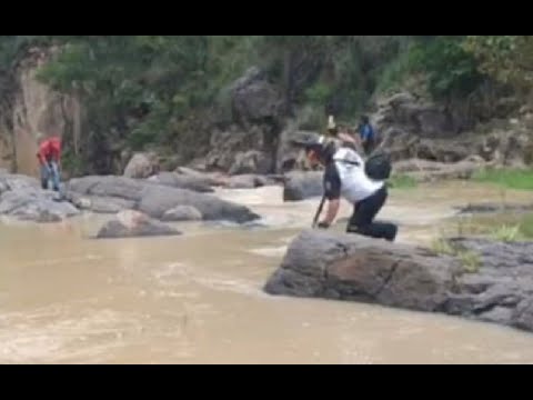 Buscan a persona que cayó al río Pacanac