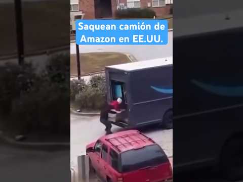 Grupo de ladrones saquea un camión de Amazon