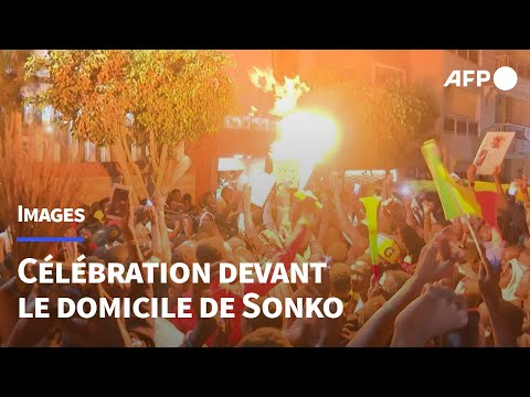 Présidentielle au Sénégal : foule de militants devant le domicile de Sonko | AFP Images