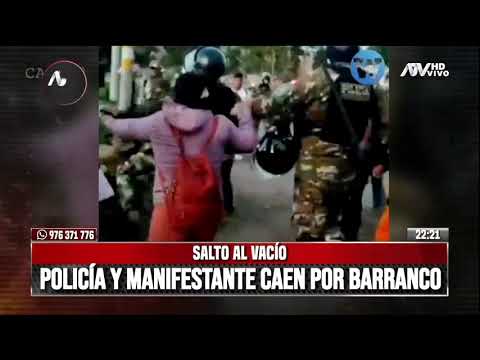 Ayacucho: Policía y manifestante caen por barranco durante enfrentamiento