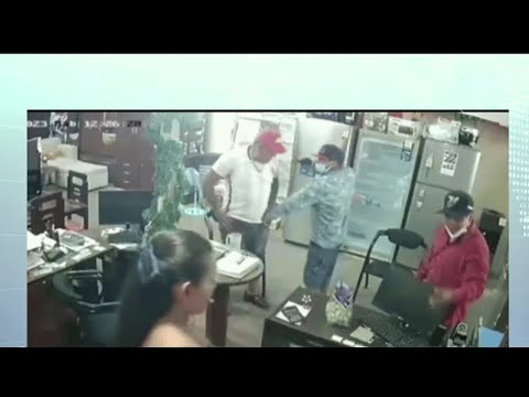 Delincuentes asaltan un almacén en el cantón Santa Rosa