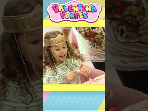 Fantasias e maquiagem para crianças  Valentina se maquiando #infantil  #crianca  986