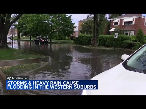 Severe thunderstorms cause flooding in Chicago and west suburbs