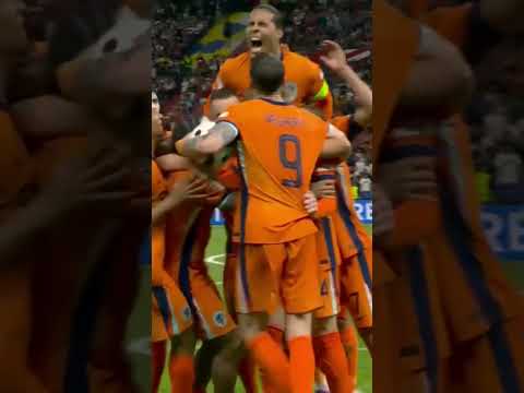 ¡DE VRIJ AMARGÓ A TURQUÍA Y LA NARANJA MECÁNICA SIGUE CON VIDA EN LA EURO! | #Shorts